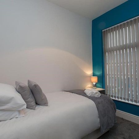 Townhouse @ 166 Ruskin Road Crewe Εξωτερικό φωτογραφία