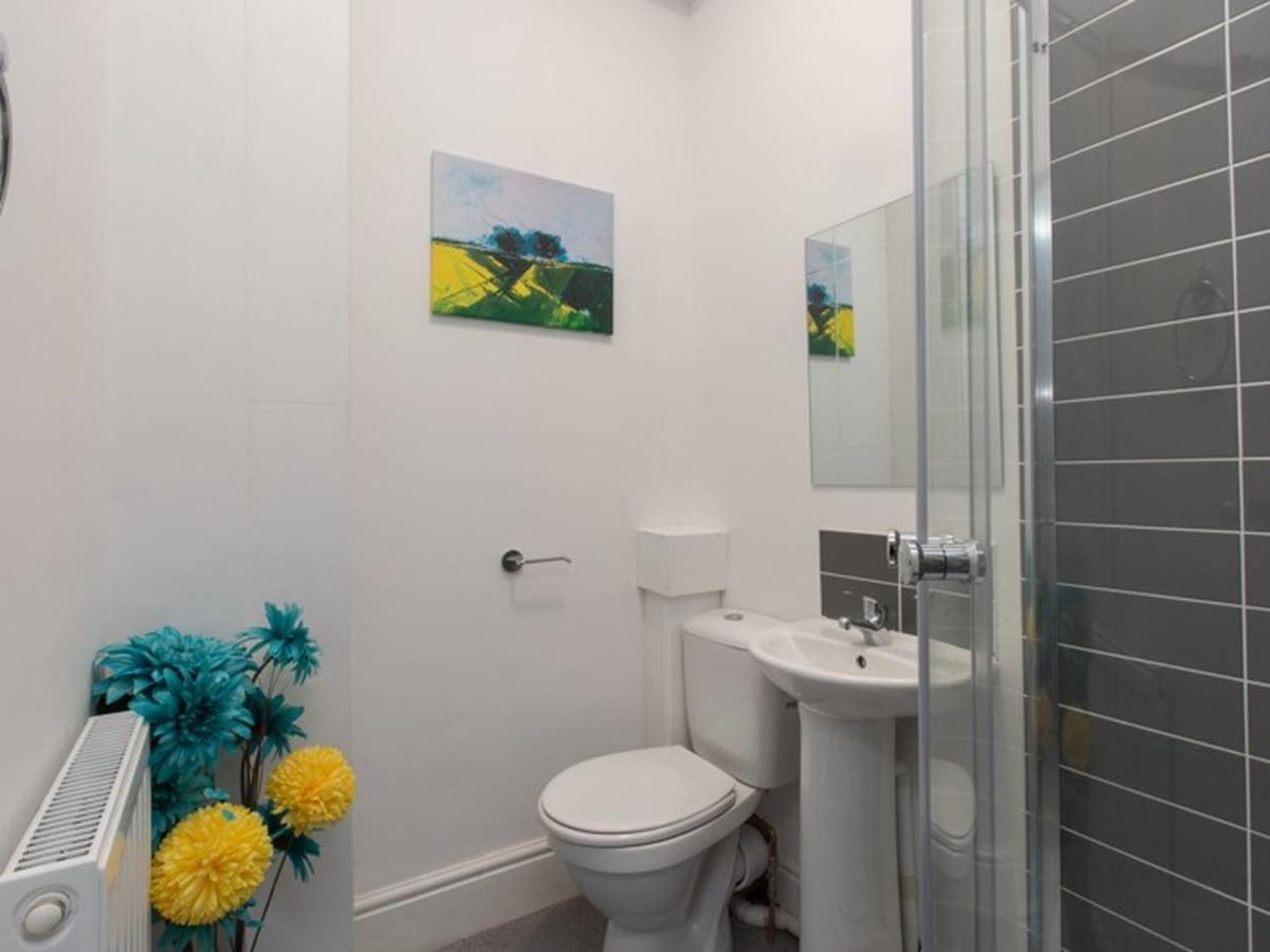 Townhouse @ 166 Ruskin Road Crewe Δωμάτιο φωτογραφία
